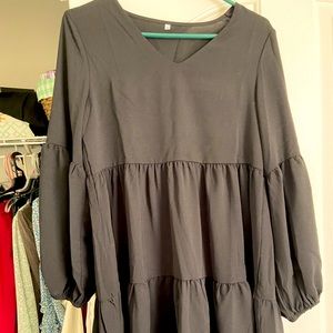 Black Vneck flowy dress